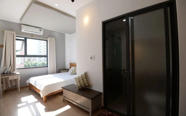 Bobo House