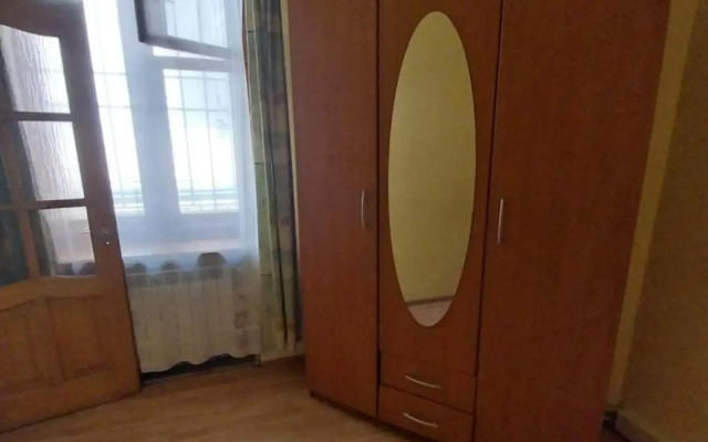 2 bedroom apartment on Ploshcha Rynok