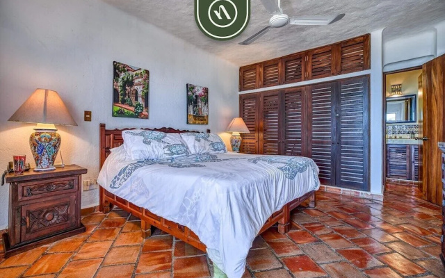 Ocean View 2Br Condo-balcony-beach-pool - 310
