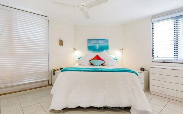 Cairns Ocean View Apartment