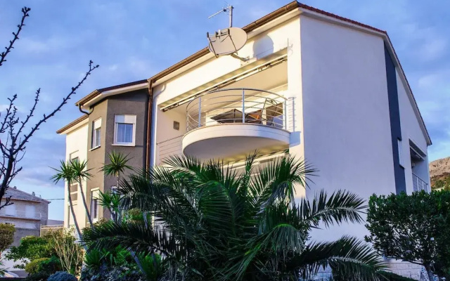 Apartments and rooms Anka - with open jacuzzi
