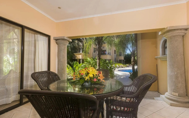 Sunrise 33- 3 Bedroom Poolside Condo