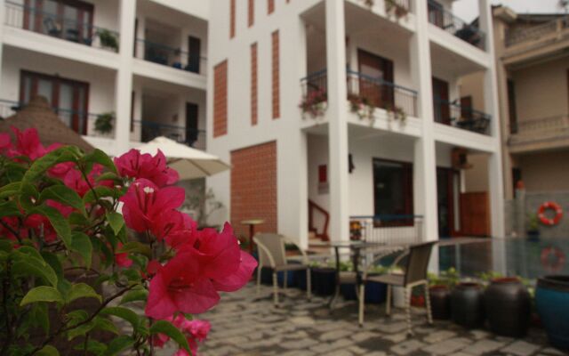 Отель Relax Garden Boutique Villa Hoi An вид на фасад