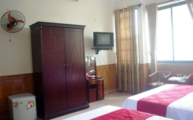 Red Sunset Hotel