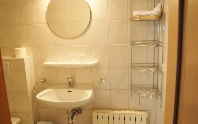 Cozy Apartment in Waidring Near Ski Area