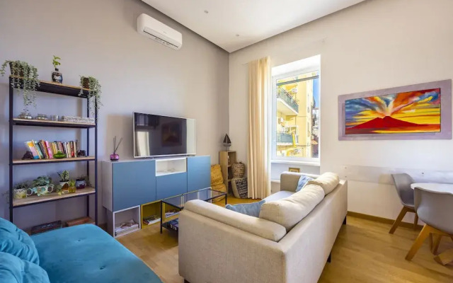 Lite Life Panoramic Flat by Napoliapartments