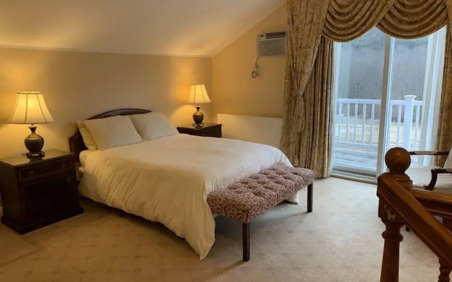 The Copperhood Retreat & Spa