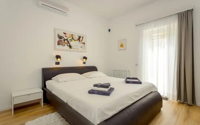 Amazing Home in Medulin With Wifi and 2 Bedrooms
