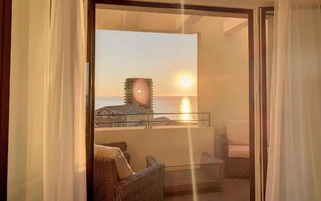 2br apartment with parking near Monaco