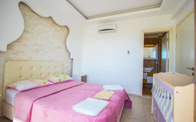 Hisarpark B Villa, Özel Havuzlu, Fethiye