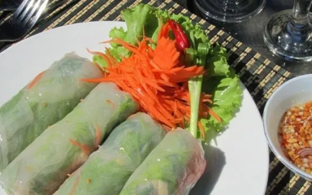 Les Bambous Luxury Hotel