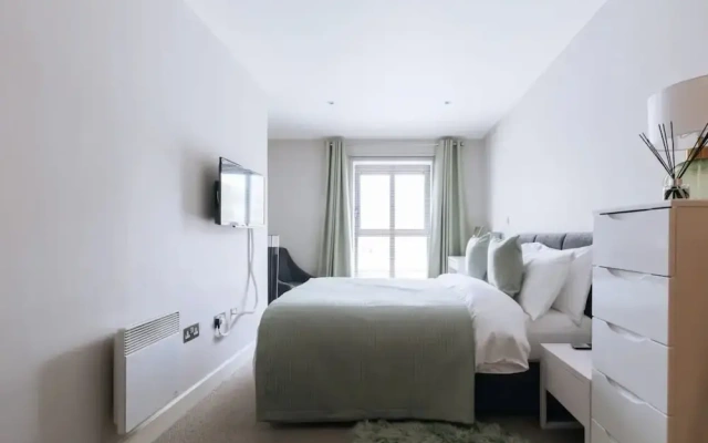 Contemporary 1BD Flat - Bristol City Centre!