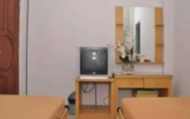 Grand Aularis Hotel