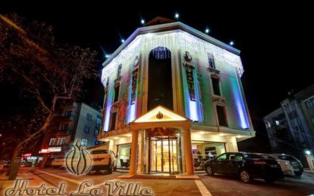 Hotel Laville вид на фасад