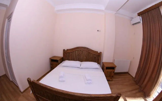 Family Hotel