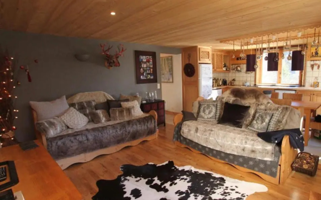 65m2 - balcon et vue sur les Aravis