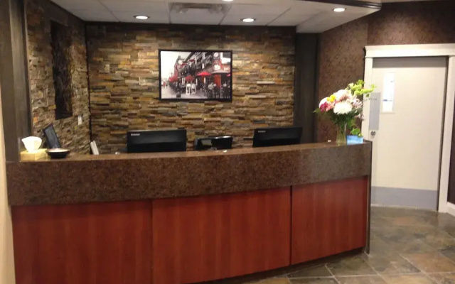 Days Inn By Wyndham Sylvan Lake