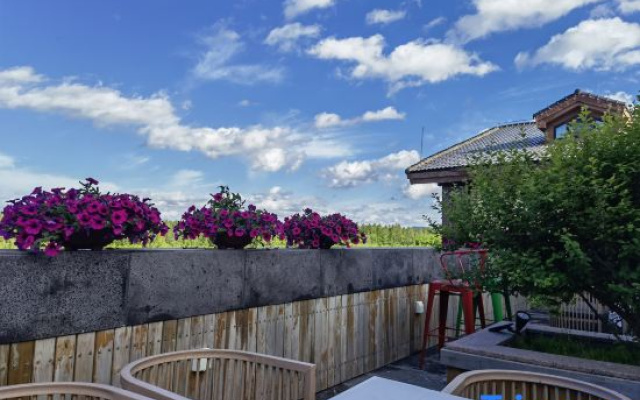 Changbai Mountain Nashan Holiday Hotel