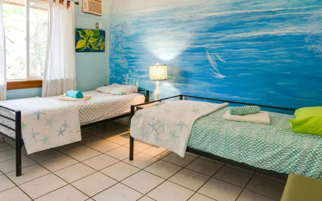 Lahaina Bungalow