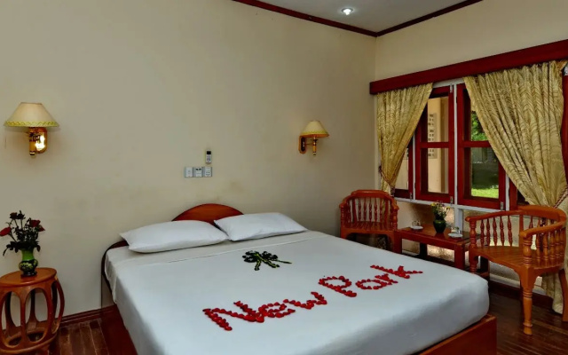 New Park Hotel