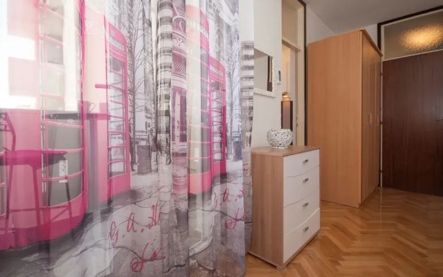 Studio apartment Tina