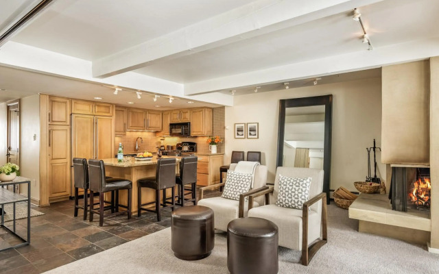 Standard 2 Bedroom - Aspen Alps #206