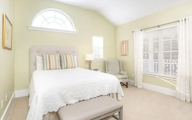 Captain Champs Castaway by Tybee Vacation Rentals