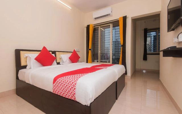 OYO 15119 Vista Service Apartment