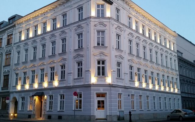 Отель Fink Low Budget Rooms Австрия, Вена - отзывы, цены и фото номеров - забронировать отель Fink Low Budget Rooms онлайн вид на фасад
