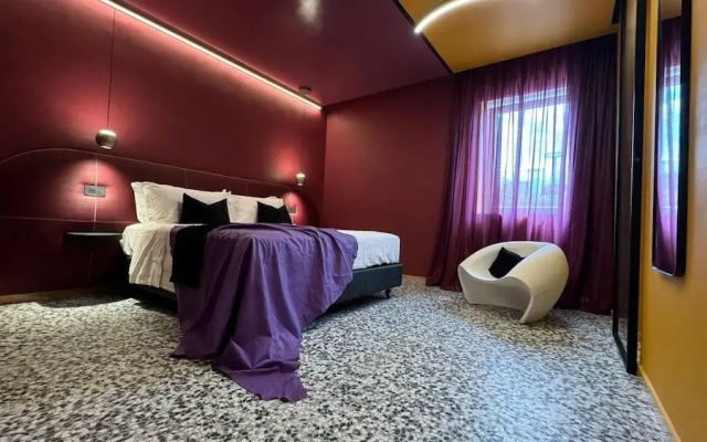 Nola Boutique Hotel