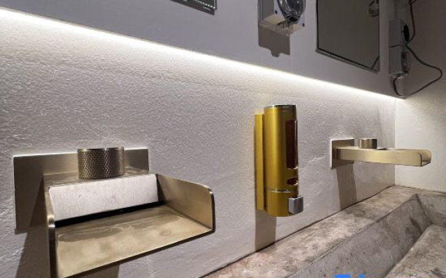 Urban Capsule By Faradale