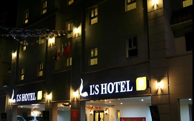hotelImage
