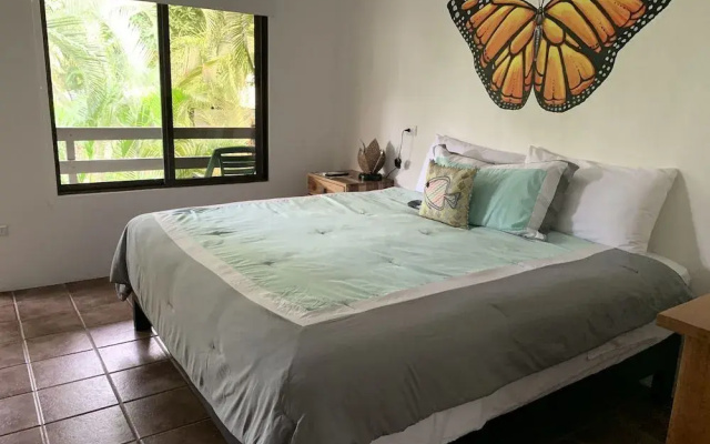 La Sirena Playa Jaco Hotel