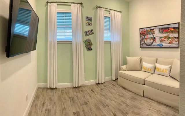 Krows Nest Near Disney World & Universal!