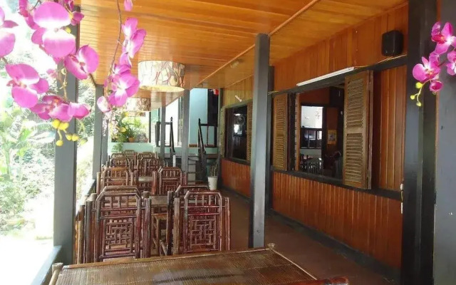 Cat Ba Green Hotel