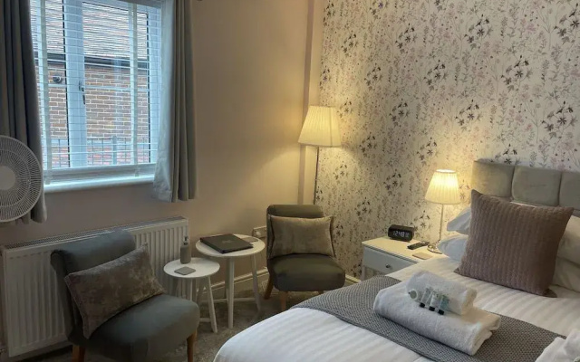 Bridgeside Rooms
