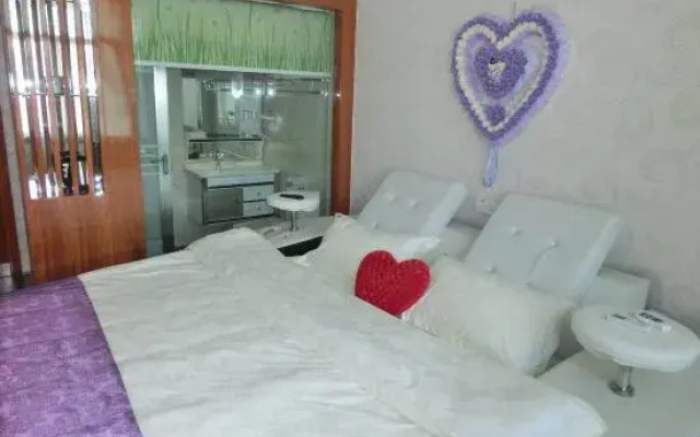 Yongzhou Little Swan Hotel