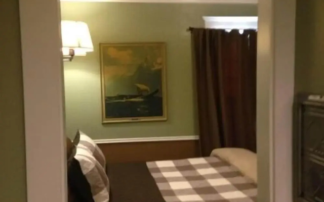 The Kempton Hotel