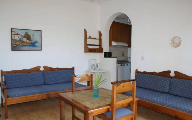 Sunny Suites