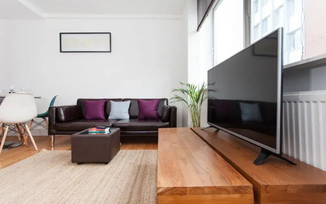 Spacious Apartment Berwick St &Oxford St