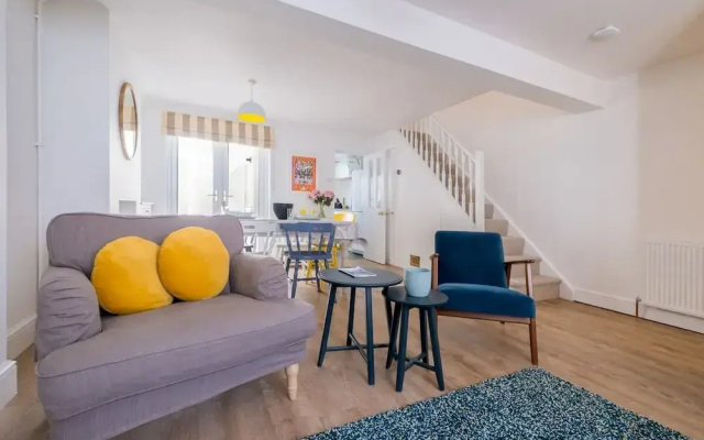 Host Stay Millfield House