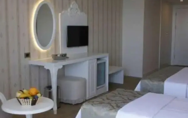 Suzer Hotel