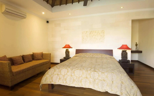 Ellora Villas