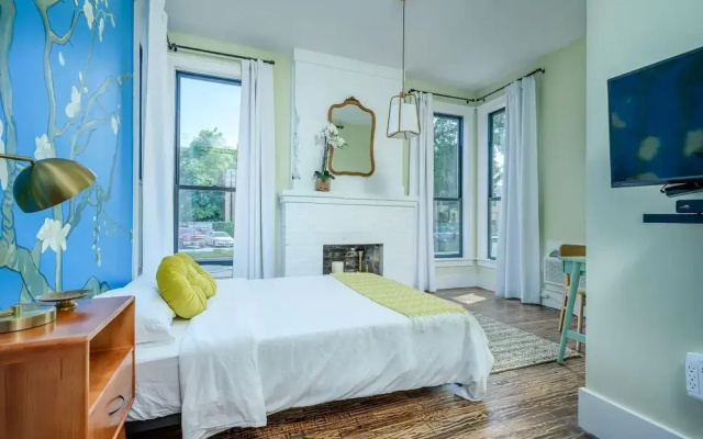 Private Suite in Historic Austin B&b: Sleeps 2!