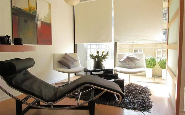 Santiago Art Suites