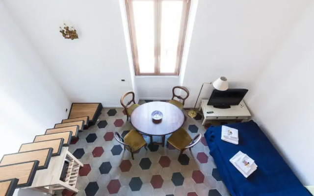 Sunny Apartment Navona Sq