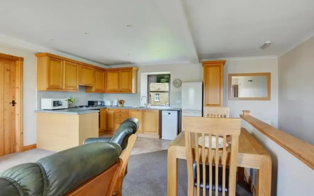 Traditional Holiday Home With Beautiful Views Over Meadows