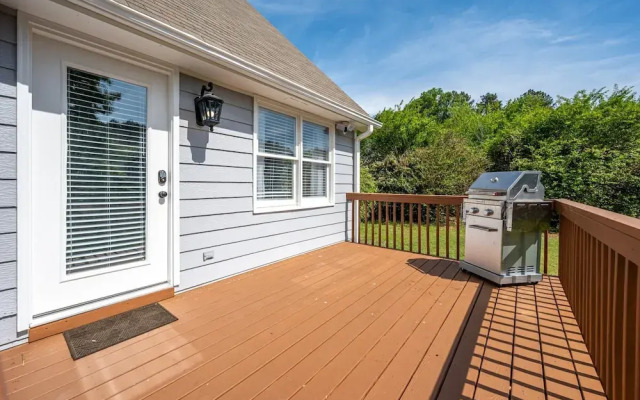 13 Windfield Dr, Cartersville