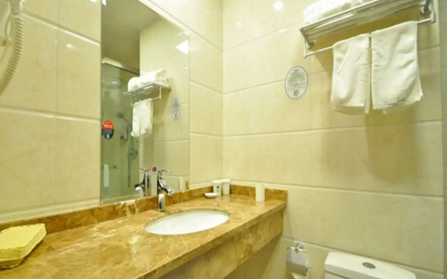 Linyi Hotel