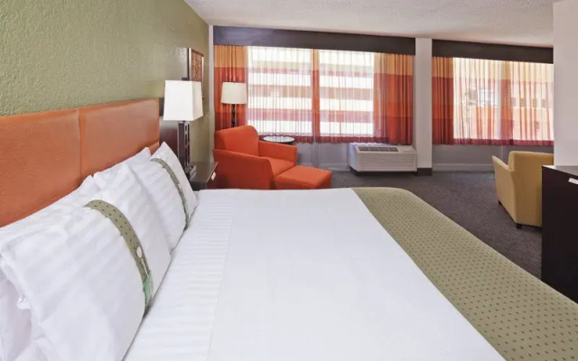 Holiday Inn Tulsa City Center